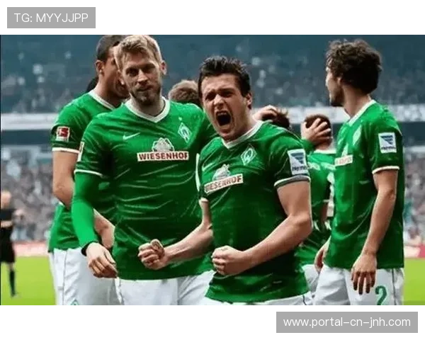 多特蒙德后防线遭遇伤病潮,四名中卫恐集体缺阵 多特蒙德后防线遭遇伤病潮,四名中卫恐集体缺阵